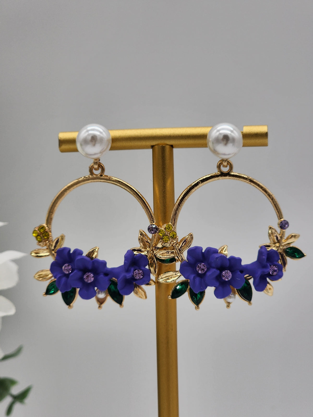 Laura Flower Hoop Earrings