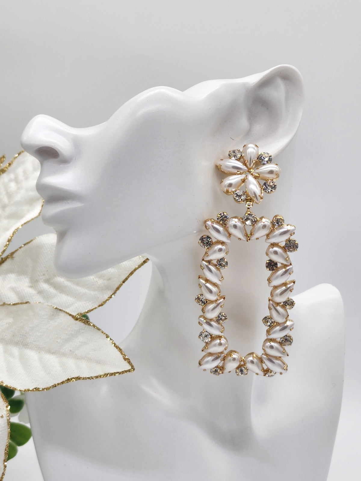 Meghan Pearl Drop Earrings