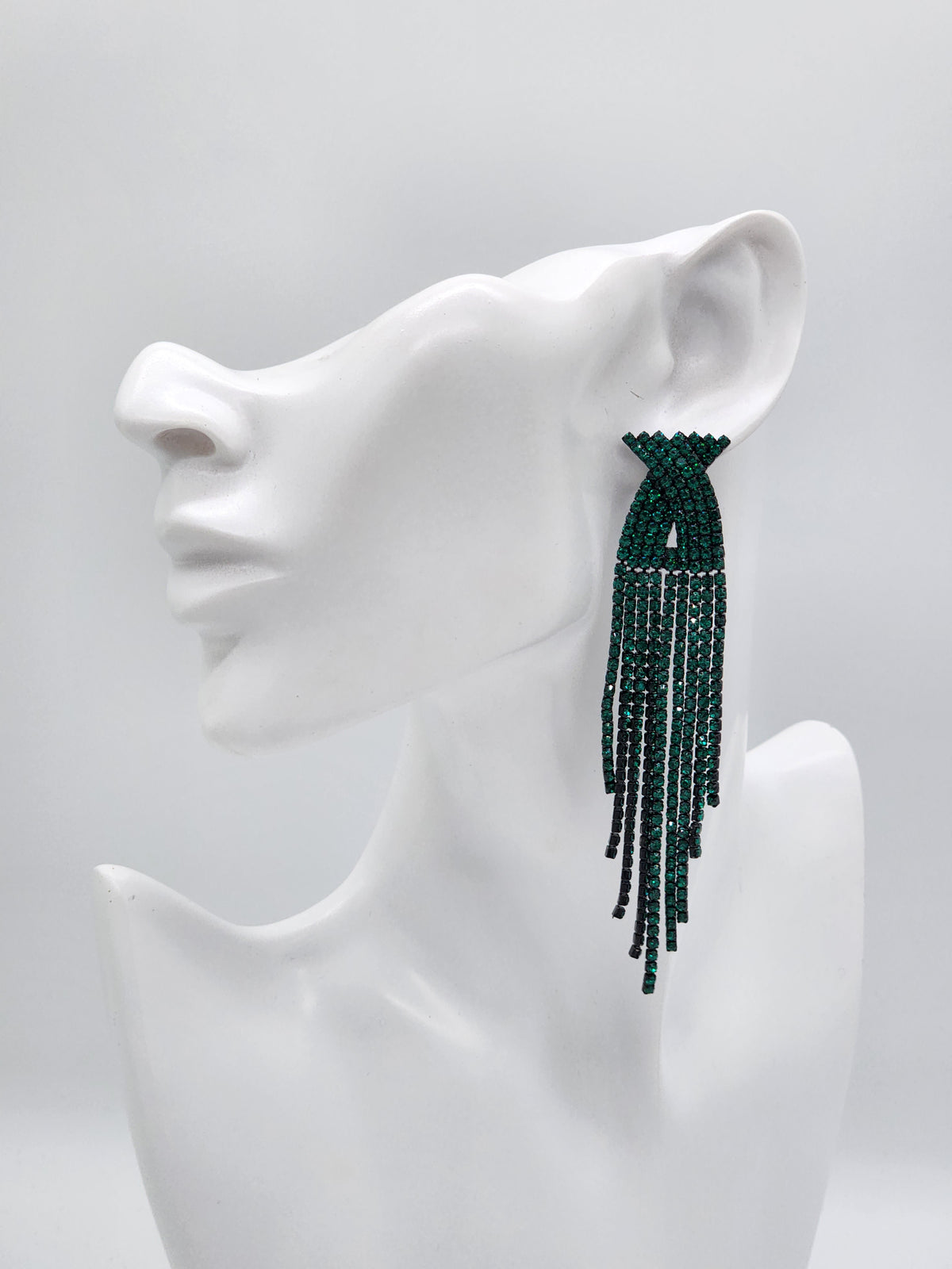 Delphine Dangle Earrings ( Emerald Green )