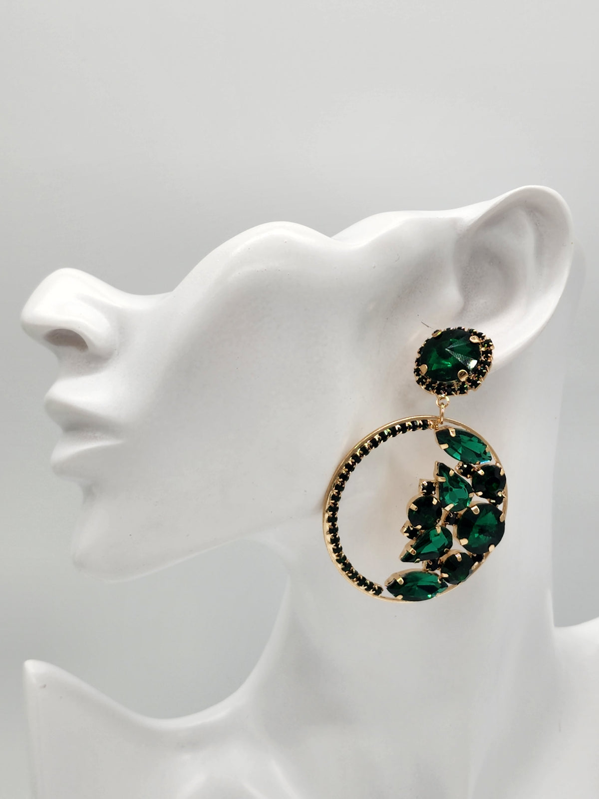 Glamour Girl Hoop Earrings(emerald green)