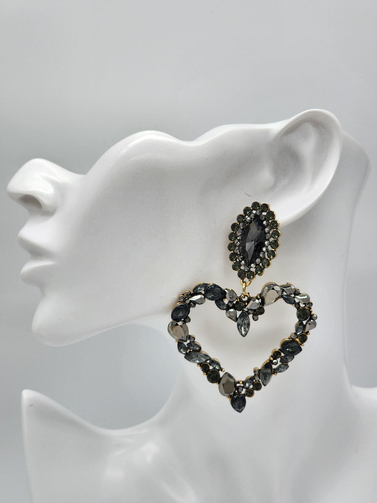 Clacier Hearts Earrings