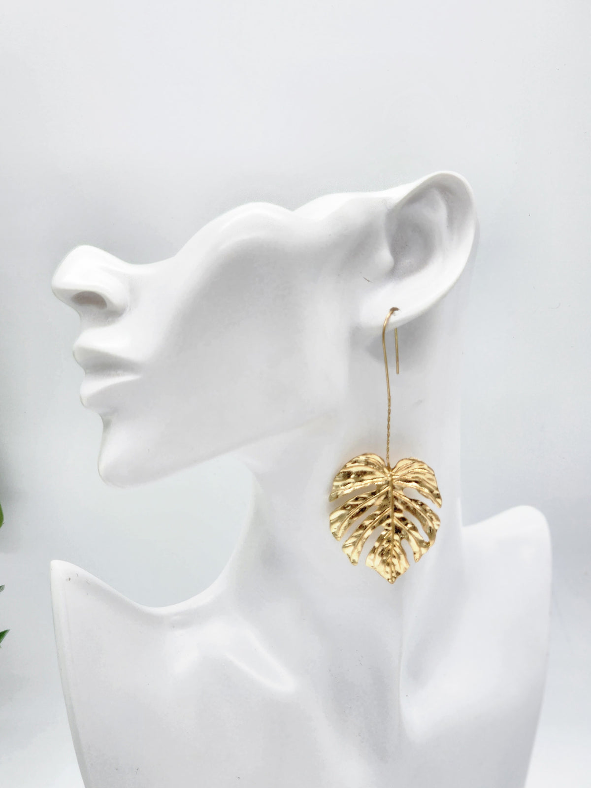 The Golden Leaf Earrings