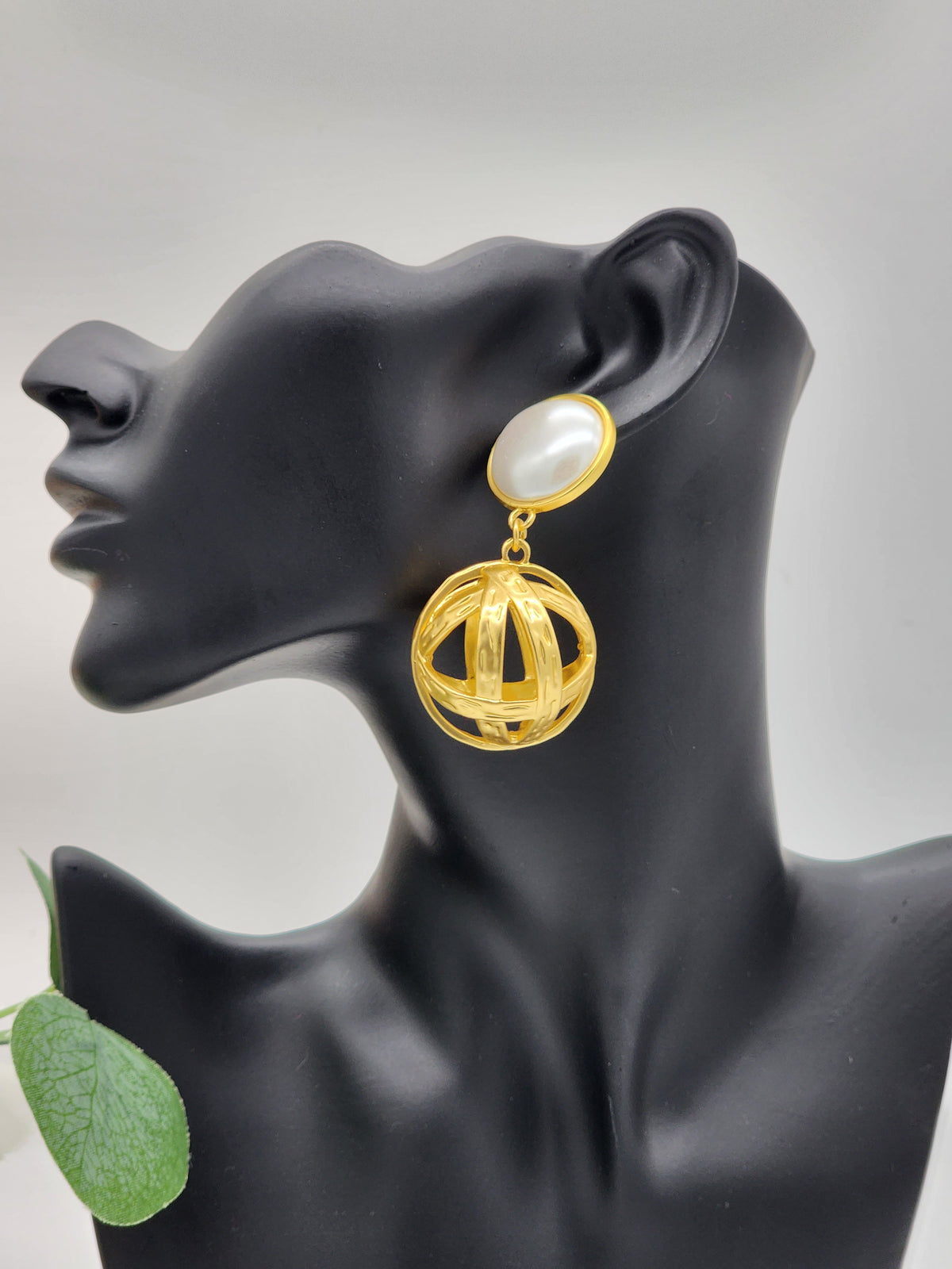 Golden Vintage Ball Earrings