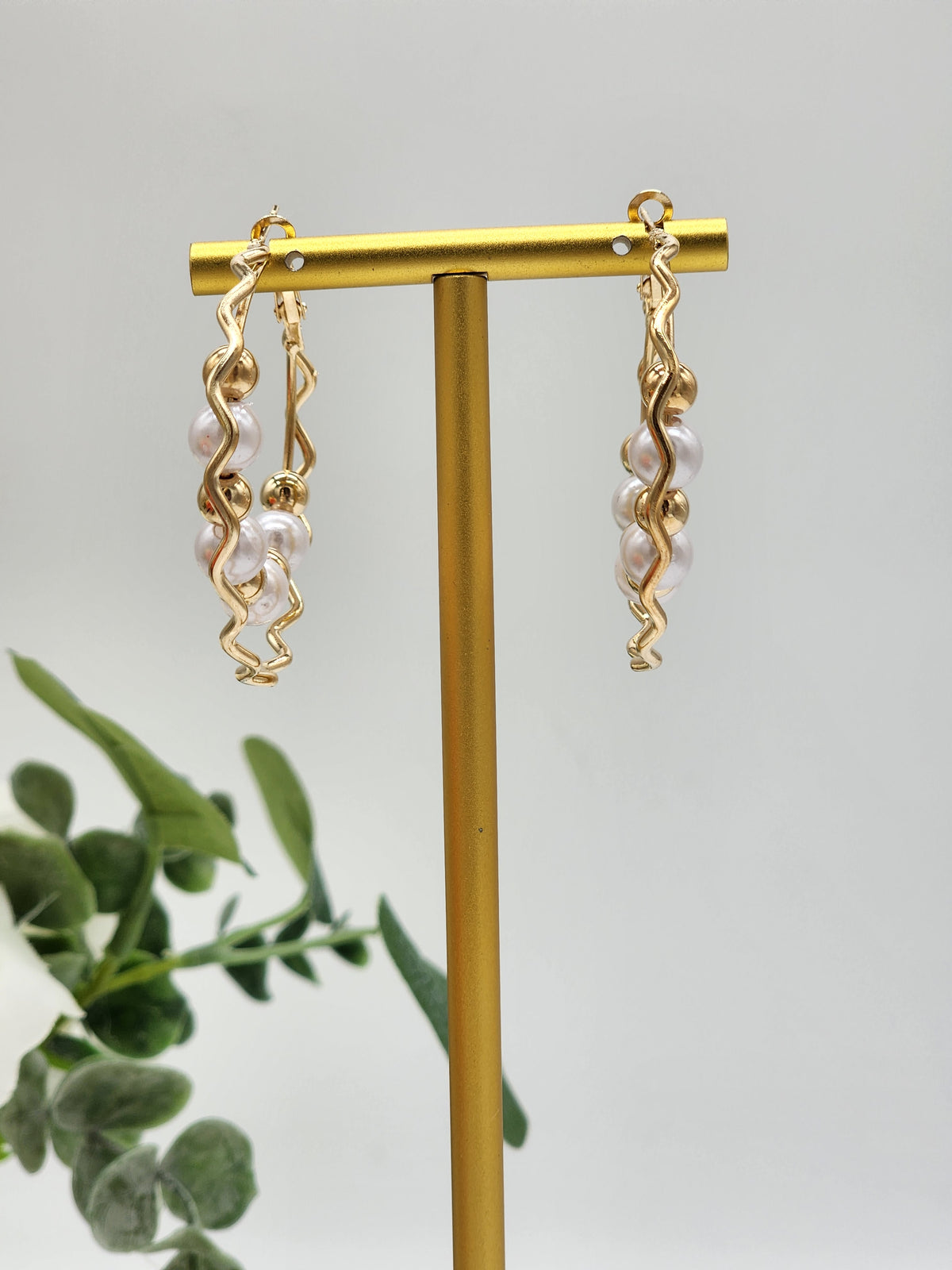 Ashley Gold & Pearl Hoop Earrings