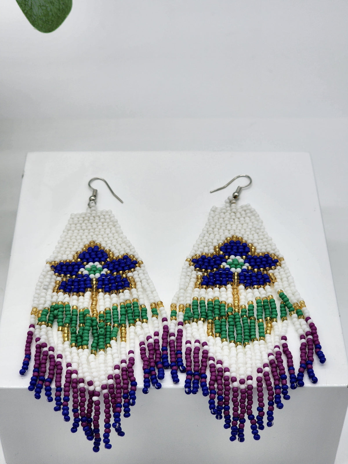 Araisa Earrings ( beaded)