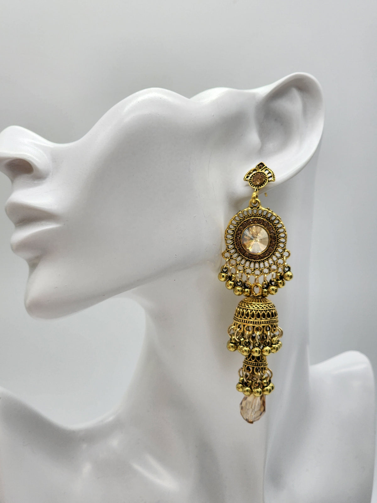 Clara Drop Earrings