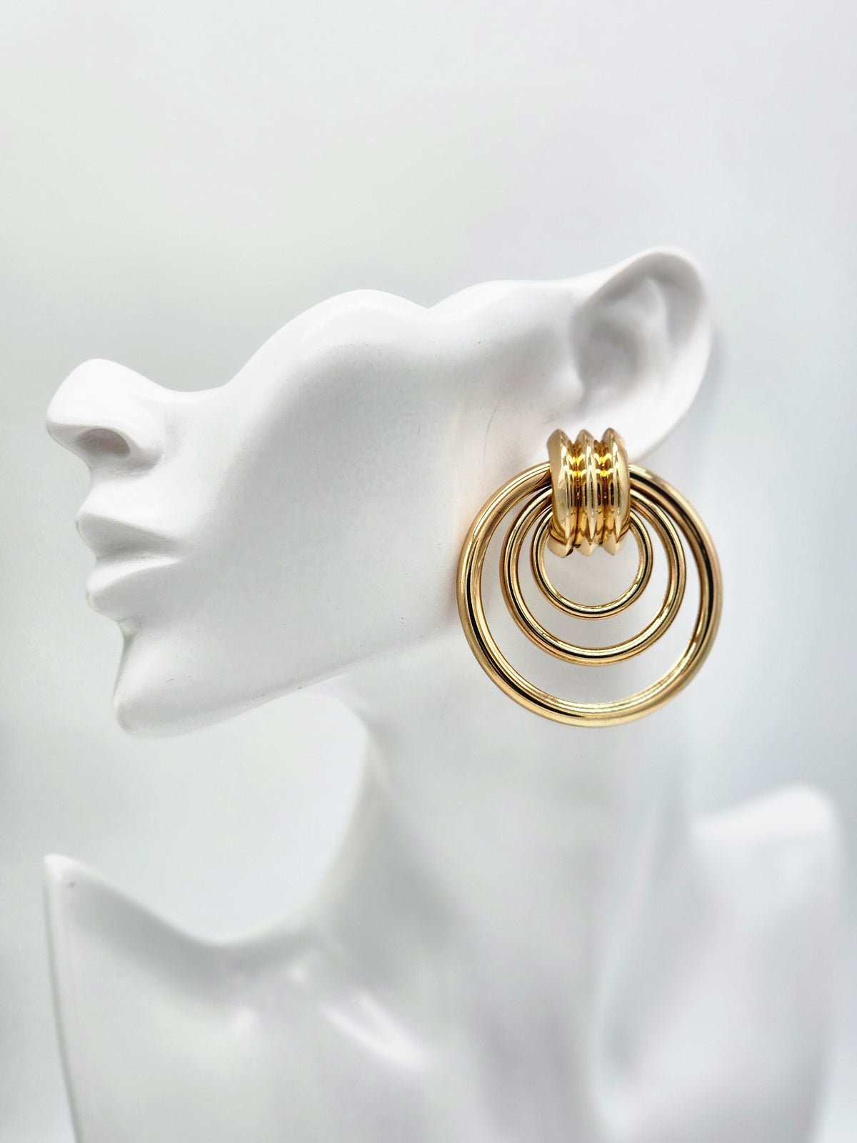 Tress Swirl Circular Earrings